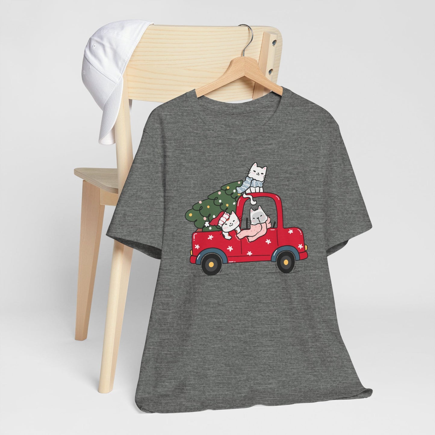 Christmas Tree Cats In Red Pickup Truck Funny Unisex T-Shirt