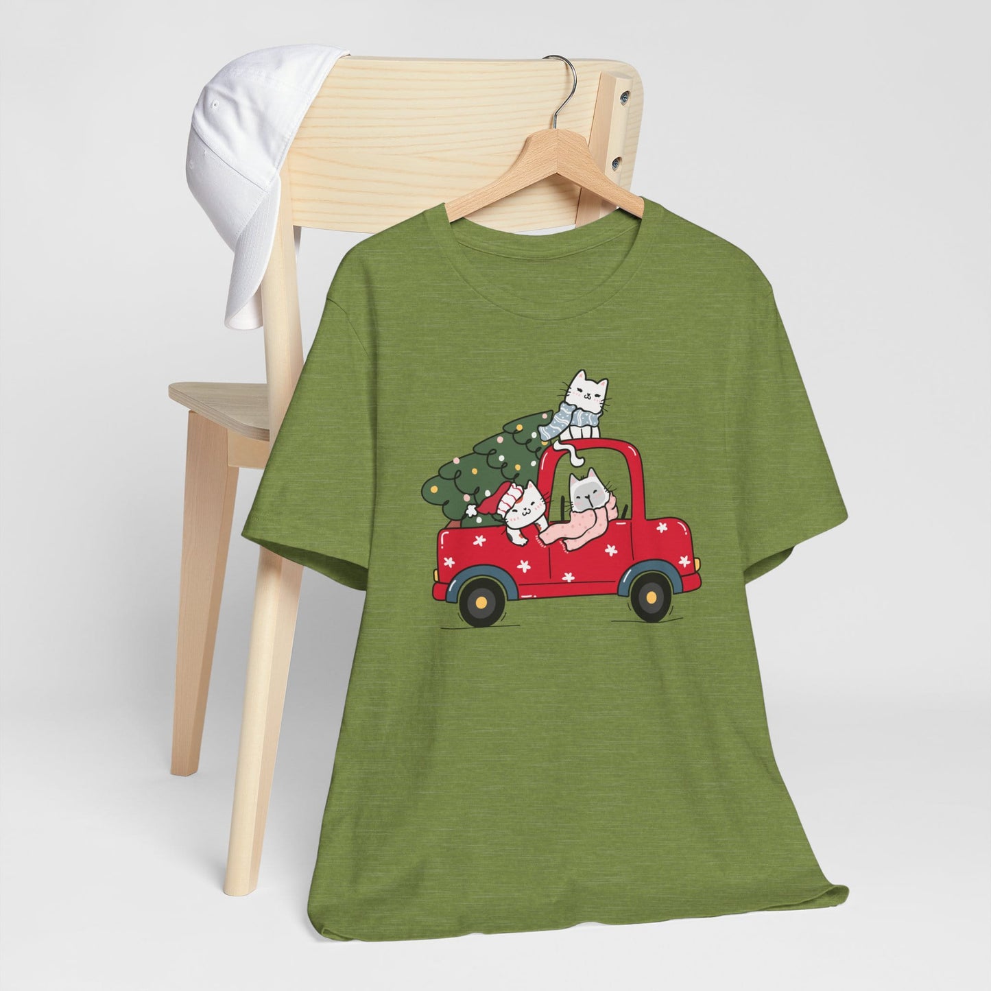 Christmas Tree Cats In Red Pickup Truck Funny Unisex T-Shirt