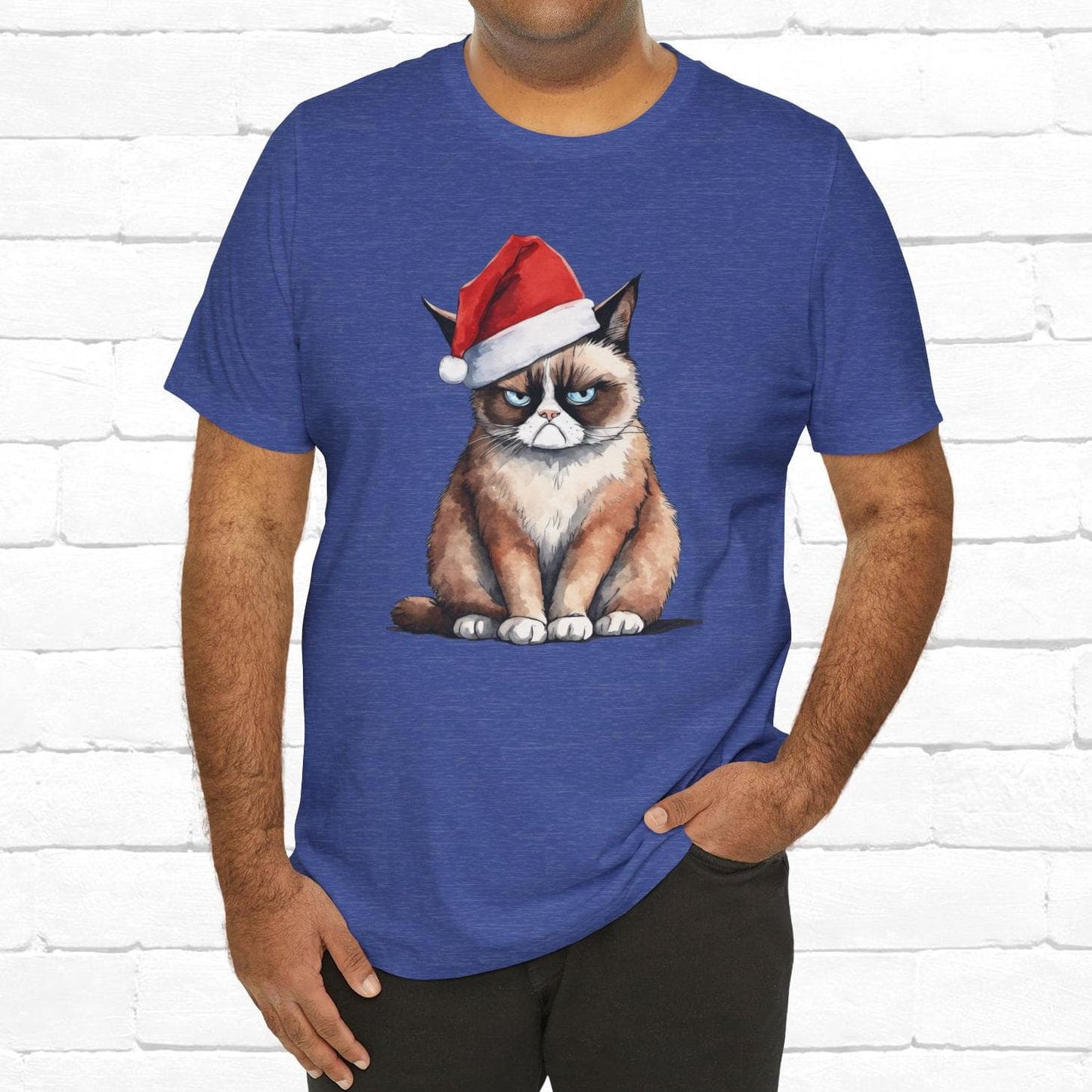 Grumpy Cat Wearing Santa Hat Funny Christmas Unisex T-Shirt