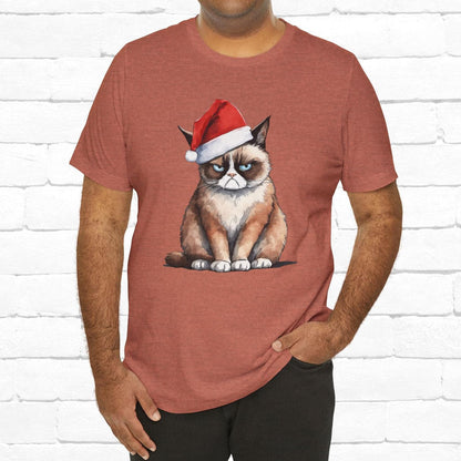 Grumpy Cat Wearing Santa Hat Funny Christmas Unisex T-Shirt