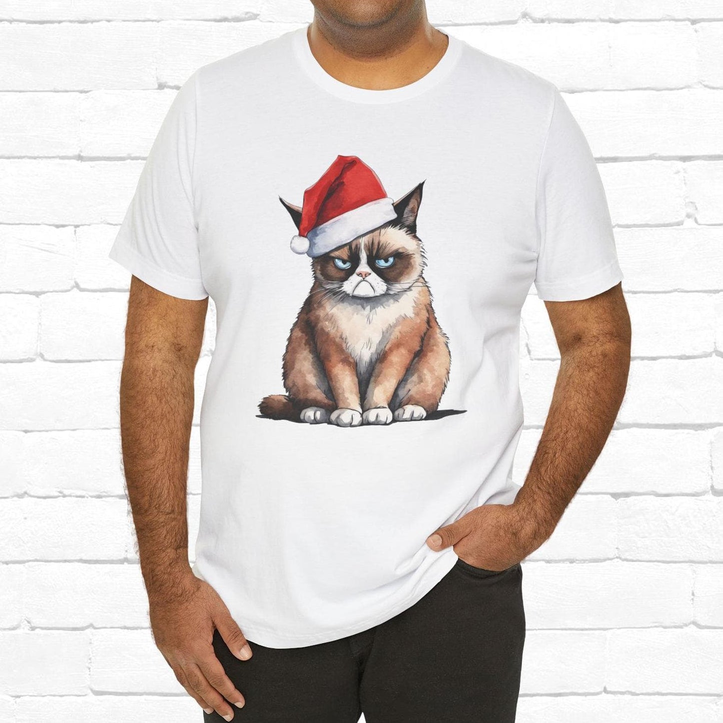 Grumpy Cat Wearing Santa Hat Funny Christmas Unisex T-Shirt