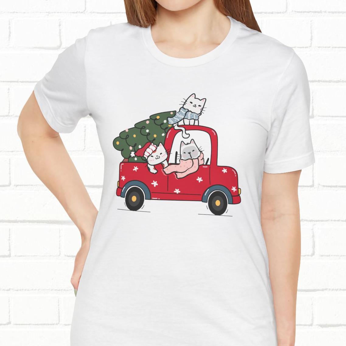 Christmas Tree Cats In Red Pickup Truck Funny Unisex T-Shirt
