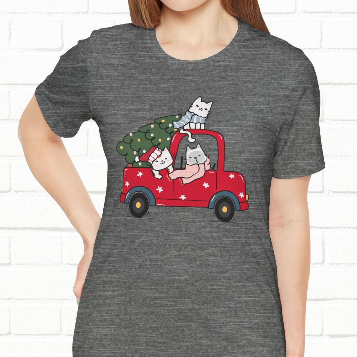 Christmas Tree Cats In Red Pickup Truck Funny Unisex T-Shirt