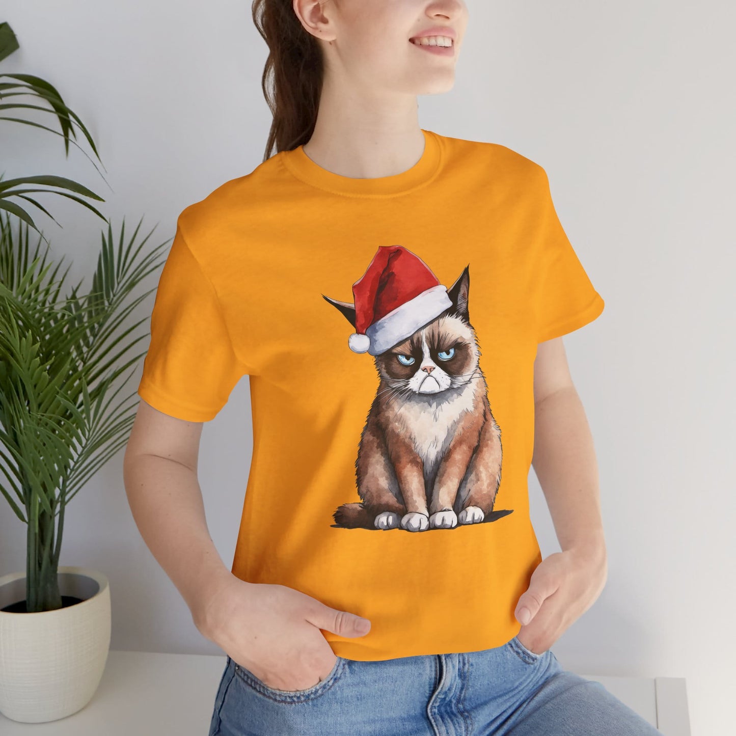 Grumpy Cat Wearing Santa Hat Funny Christmas Unisex T-Shirt