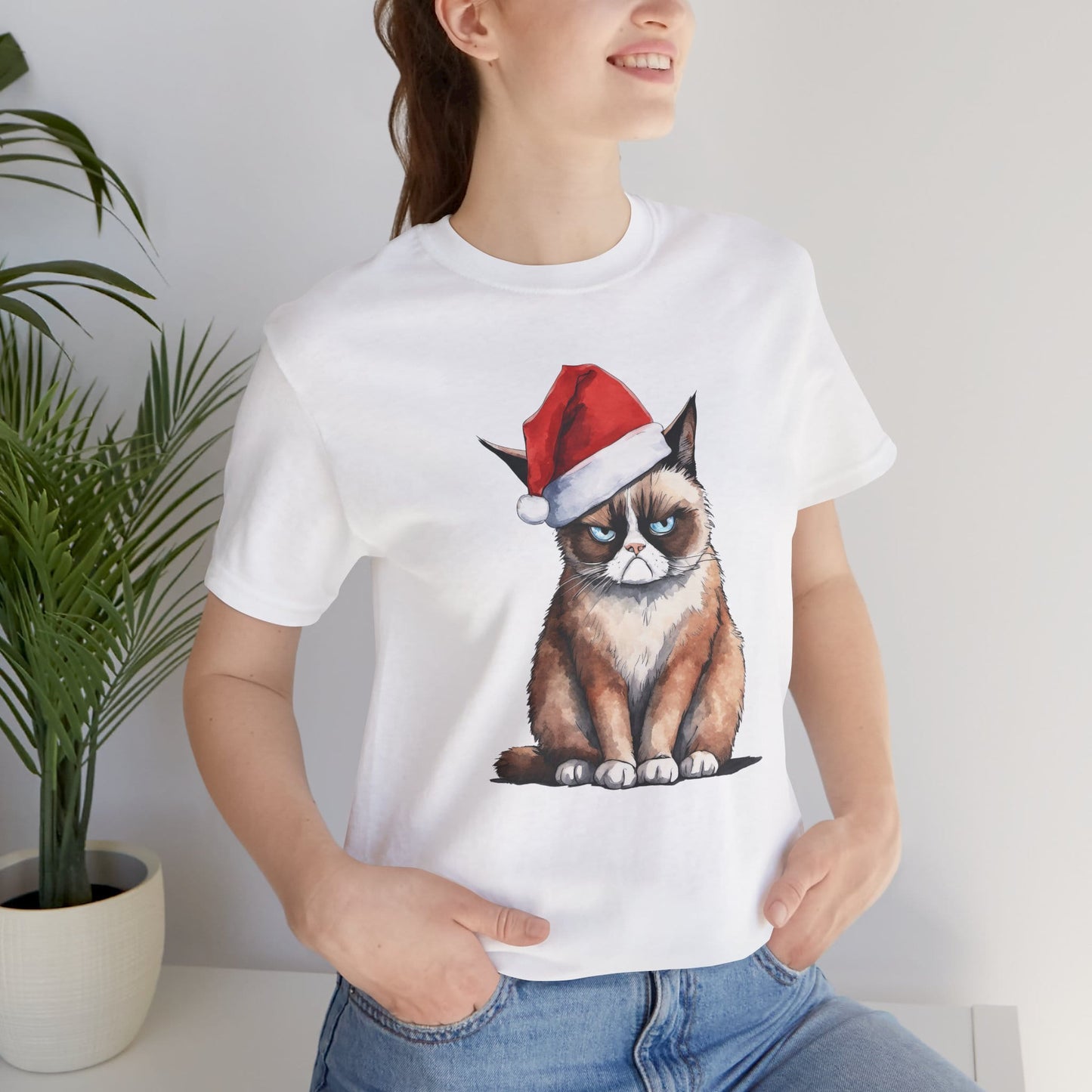 Grumpy Cat Wearing Santa Hat Funny Christmas Unisex T-Shirt