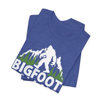 Big Foot Saw Me But Nobody Believes Him Funny Outdoors Unisex T-Shirt