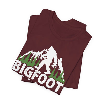 Big Foot Saw Me But Nobody Believes Him Funny Outdoors Unisex T-Shirt