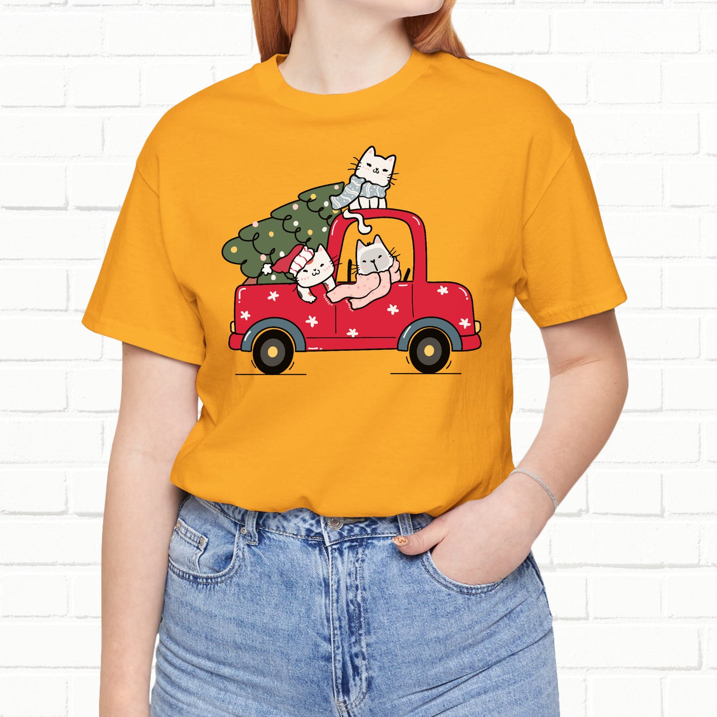 Christmas Tree Cats In Red Pickup Truck Funny Unisex T-Shirt