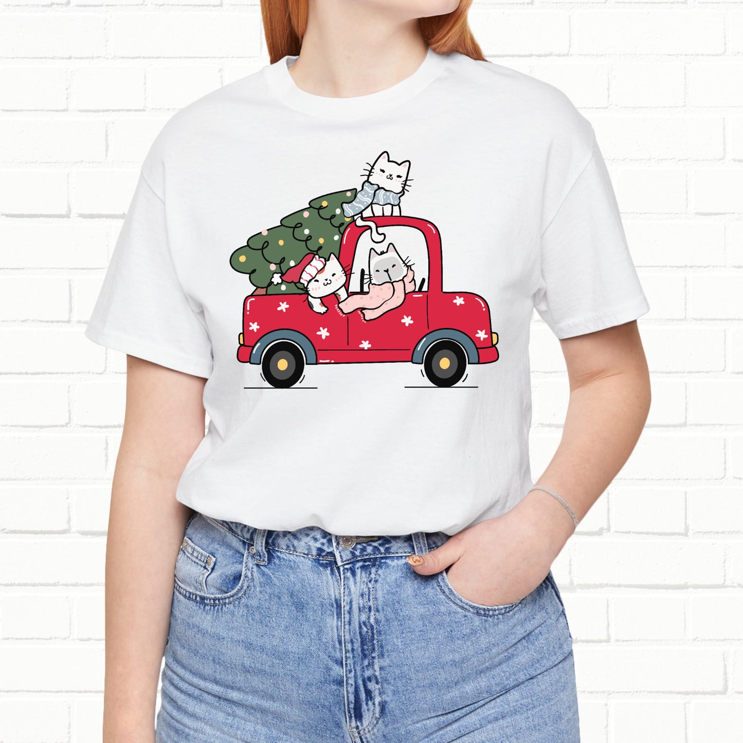 Christmas Tree Cats In Red Pickup Truck Funny Unisex T-Shirt