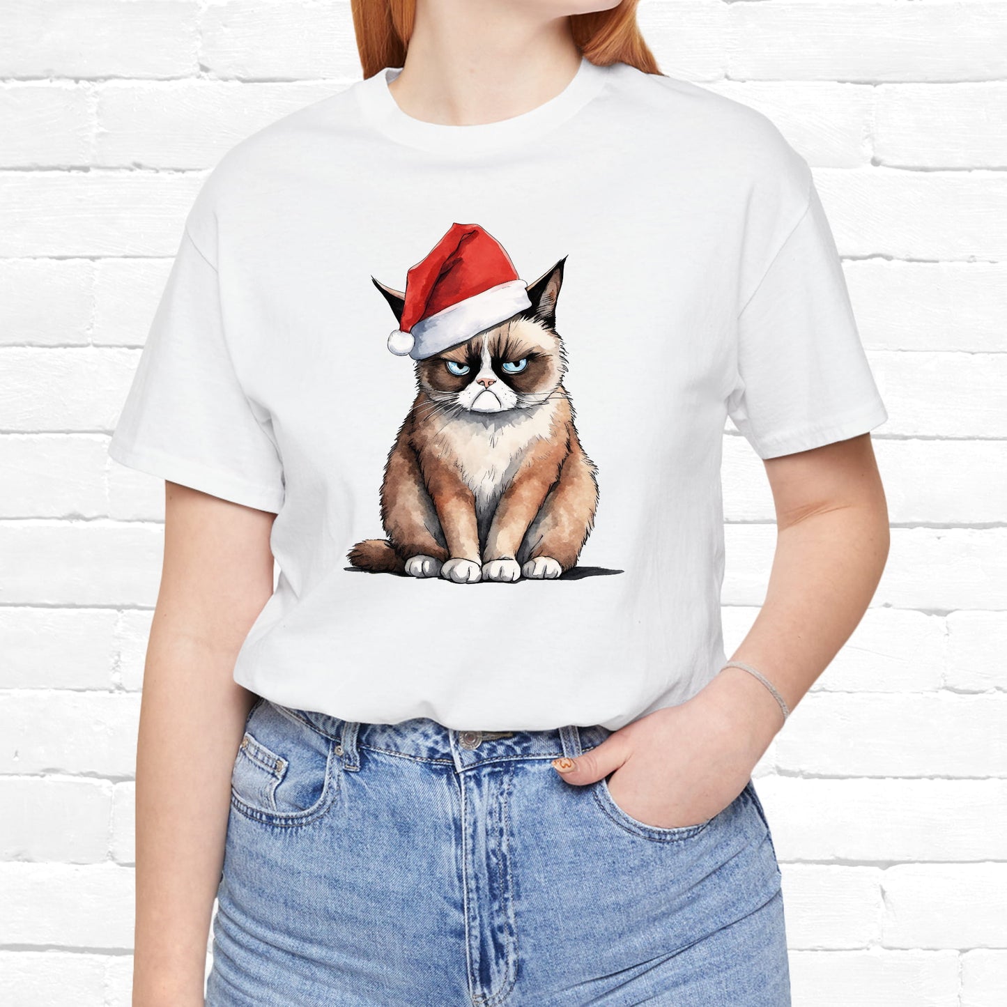 Grumpy Cat Wearing Santa Hat Funny Christmas Unisex T-Shirt