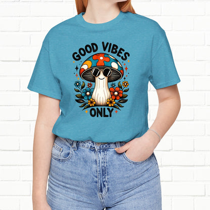 Good Vibes Only Groovy Mushroom Wearing Sunglasses Unisex T-Shirt