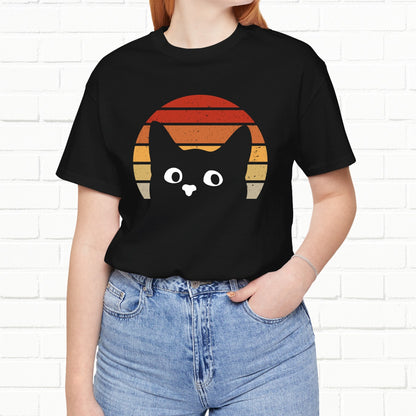 Funny Cat Staring Retro Sunset Goofy Cat Unisex T-Shirt