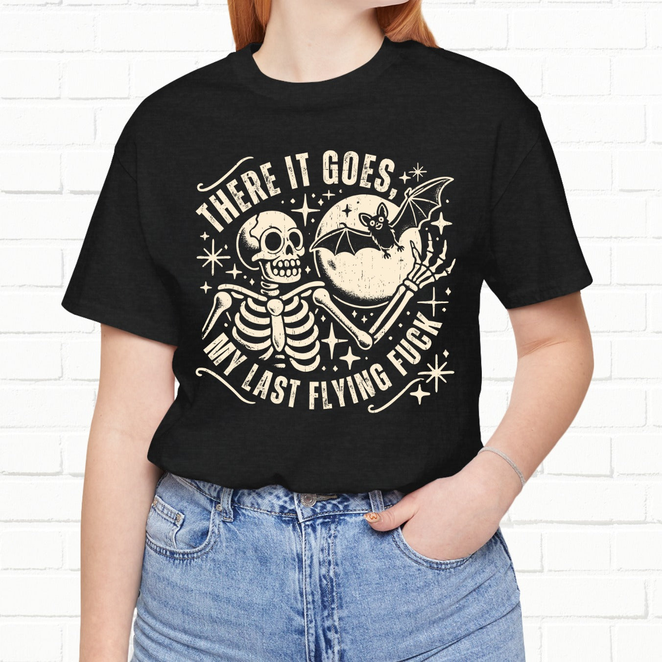 There It Goes My Last Flying Funny Skeleton Unisex T-Shirt